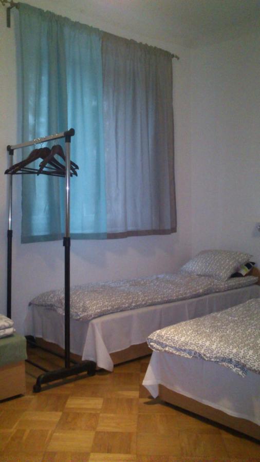 Kwatery Pracownicze Tolek Warsawa Bagian luar foto
